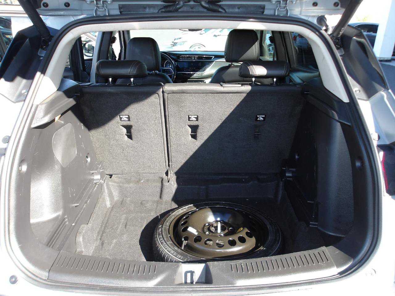 Used 2023 Buick Encore GX Select w/ Sport Touring Package FWD image 11