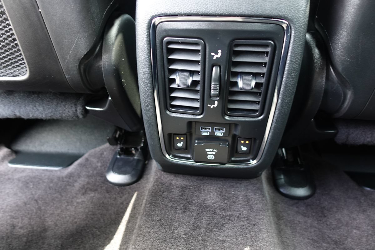 Used 2018 Jeep Grand Cherokee Limited AWD/4WD image 41