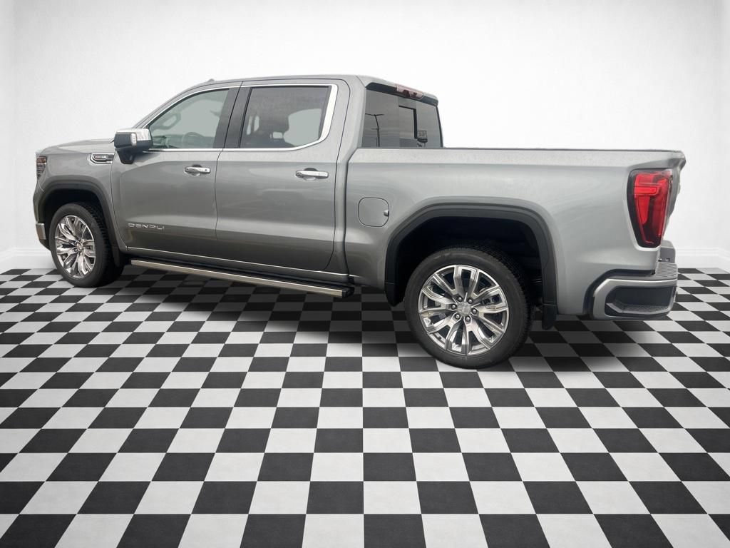 Certified 2026 GMC Sierra 1500 Denali w/ Denali Reserve Package AWD/4WD image 32