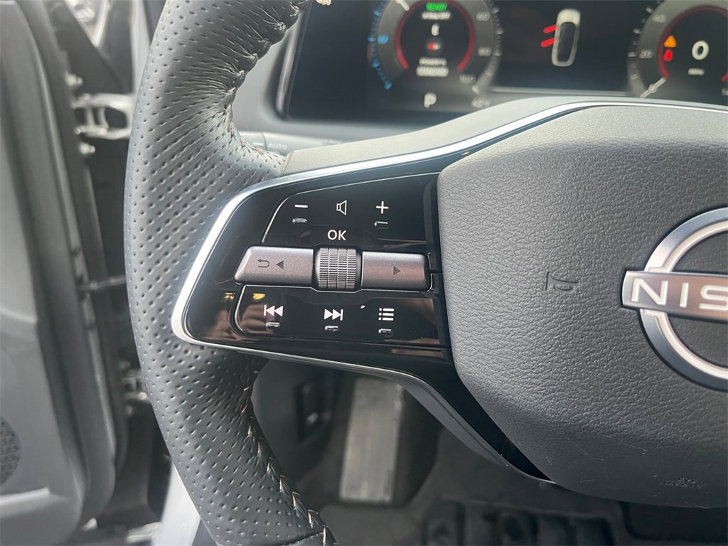 Used 2023 Nissan Ariya AWD image 22