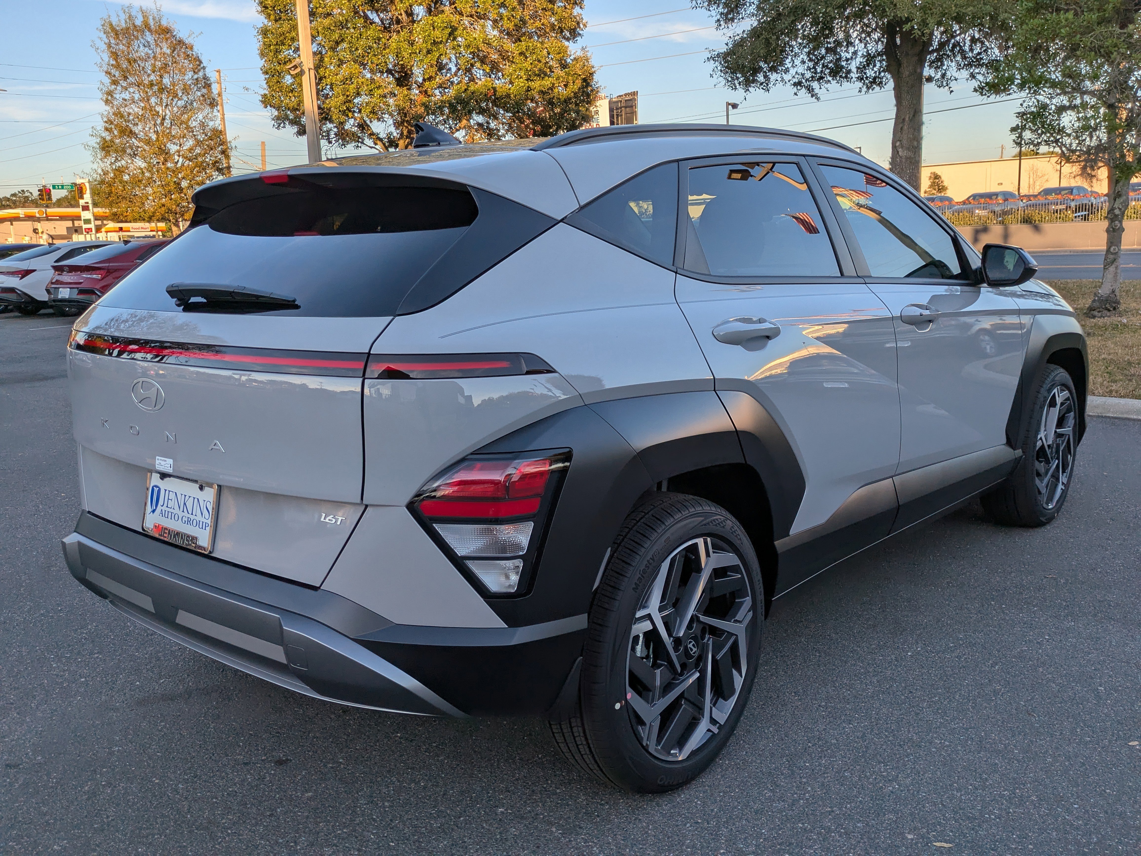 New 2026 Hyundai Kona SEL Premium image 5