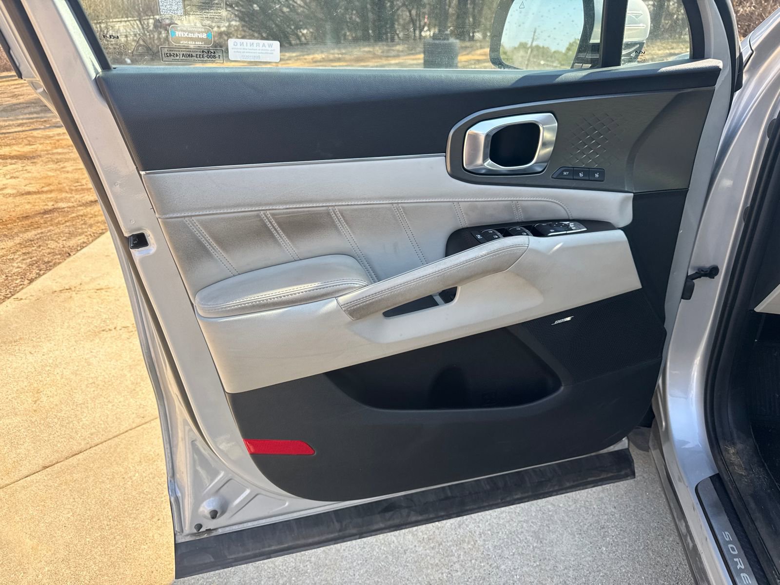 Used 2023 Kia Sorento SX Prestige image 10