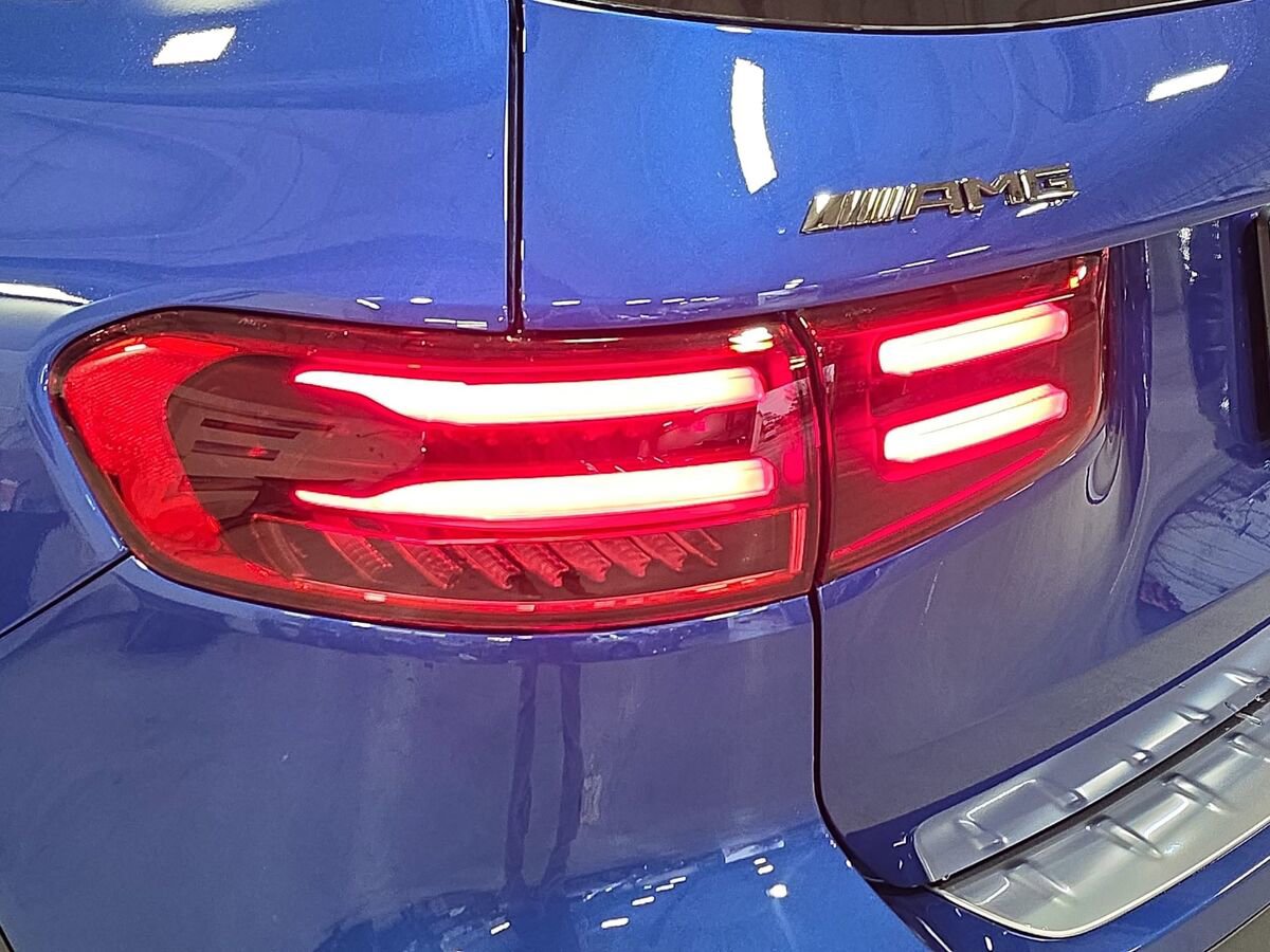 New 2026 Mercedes-Benz GLB 35 AMG 4MATIC image 32