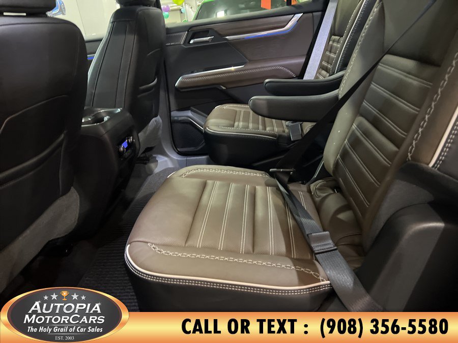 Used 2026 GMC Acadia Denali Ultimate FWD image 22