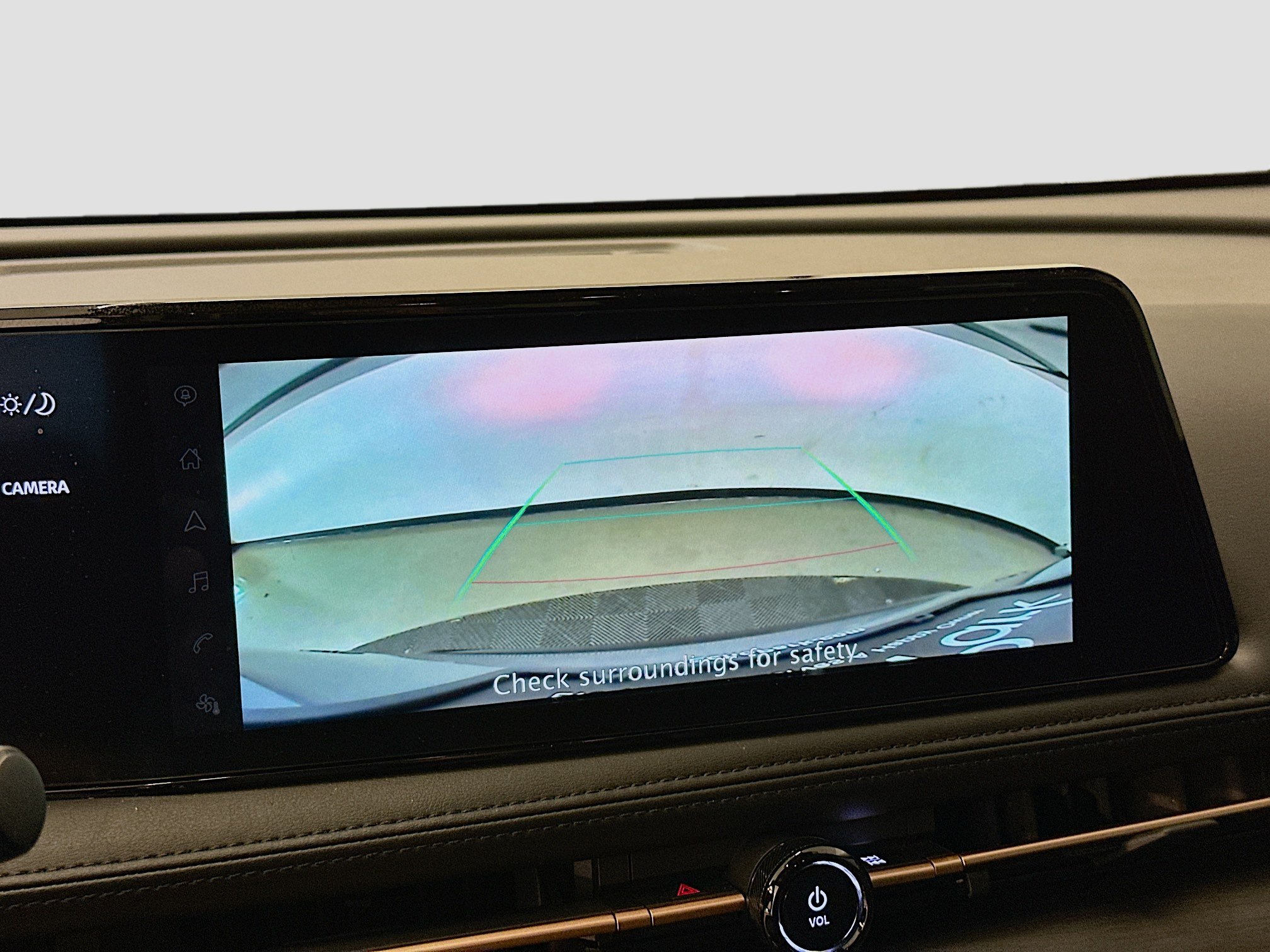 Used 2024 Nissan Ariya AWD image 23