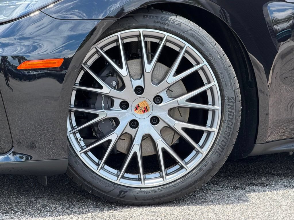 New 2026 Porsche Panamera RWD image 26