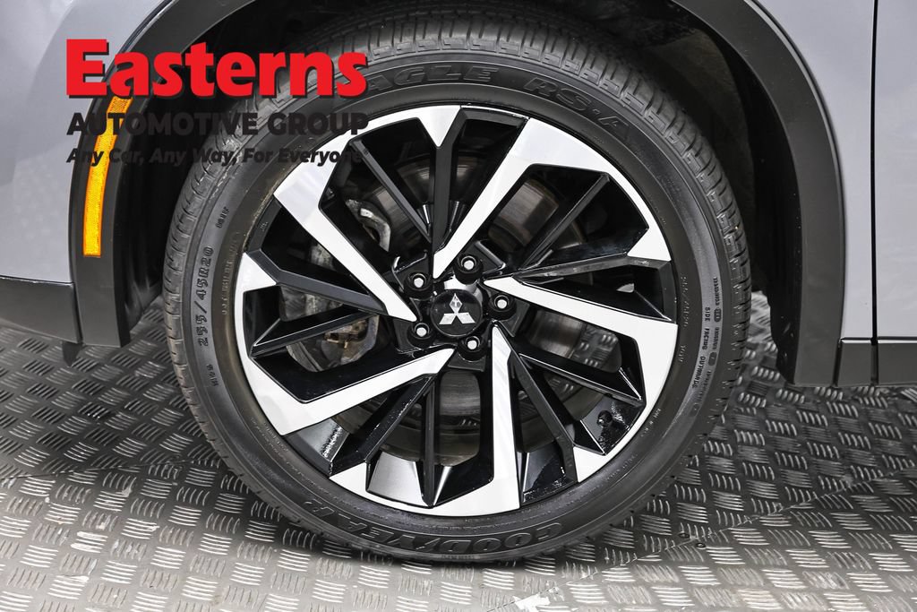 Used 2024 Mitsubishi Outlander SE FWD image 31