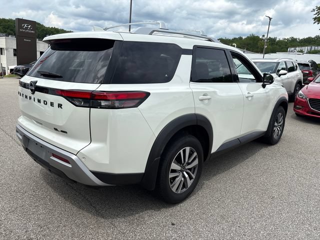 Used 2023 Nissan Pathfinder SL w/ Lighting Package (N92) AWD/4WD image 5