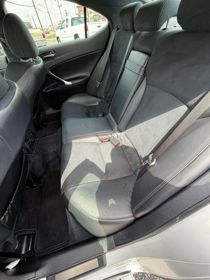Used 2013 Lexus IS 250 image 10