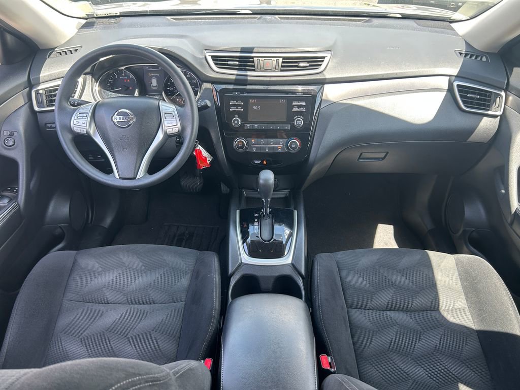 Used 2014 Nissan Rogue S AWD/4WD image 28