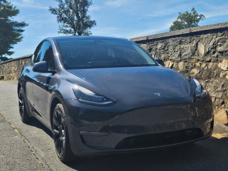 Used 2022 Tesla Model Y Long Range AWD/4WD image 12