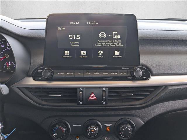 Used 2020 Kia Forte LXS FWD image 11