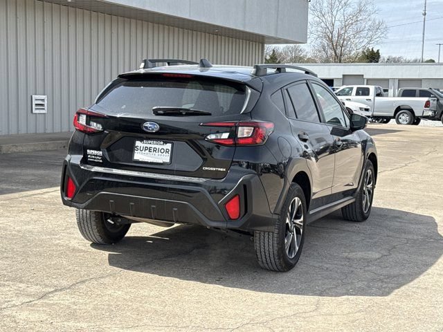 Used 2024 Subaru Crosstrek 2.0i Premium AWD/4WD image 3