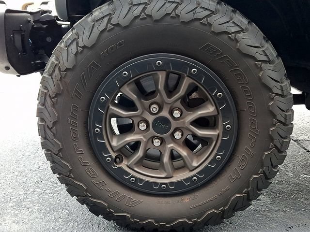 Used 2023 Jeep Wrangler Unlimited Rubicon 392 w/ Dual Top Group AWD/4WD image 15