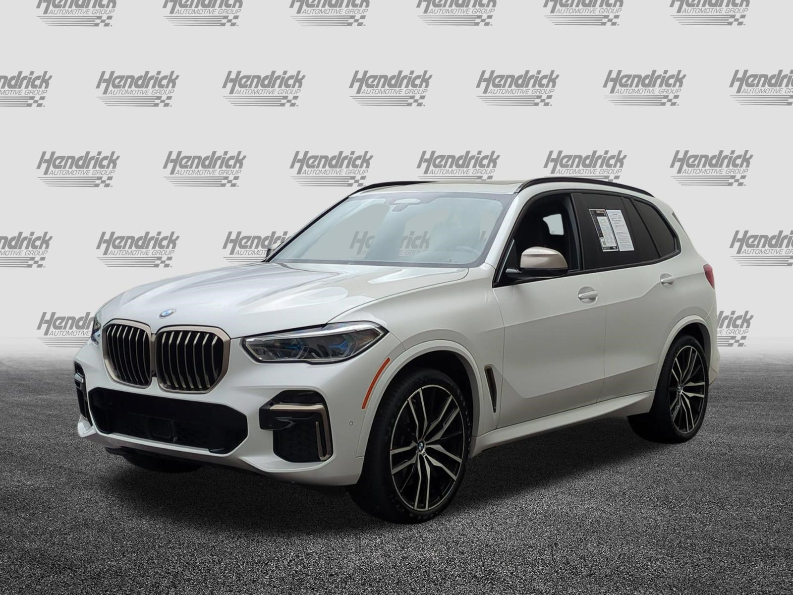 Certified 2023 BMW X5 M50i w/ Executive Package AWD/4WD image 5