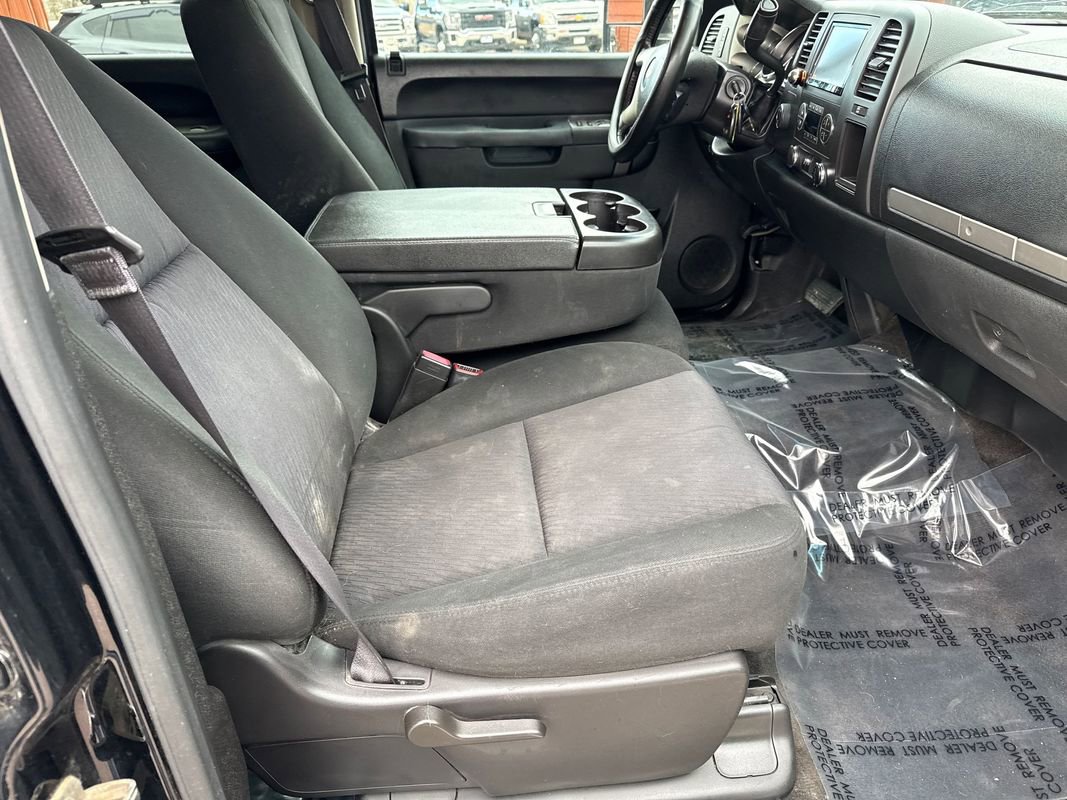 Used 2013 Chevrolet Silverado 2500 LT w/ Interior Plus Package image 34