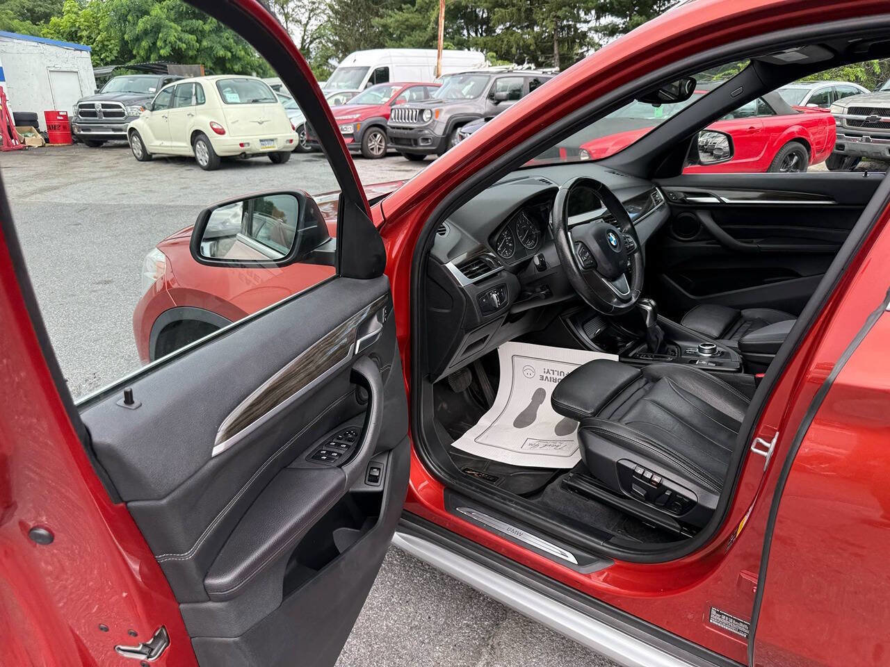 Used 2018 BMW X1 xDrive28i image 15