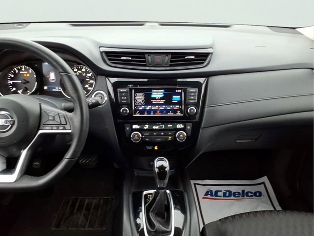 Used 2019 Nissan Rogue SV image 13