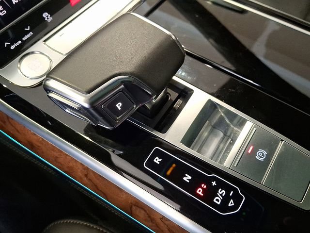 Used 2020 Audi A8 L 4.0T w/ Executive Package AWD/4WD image 16