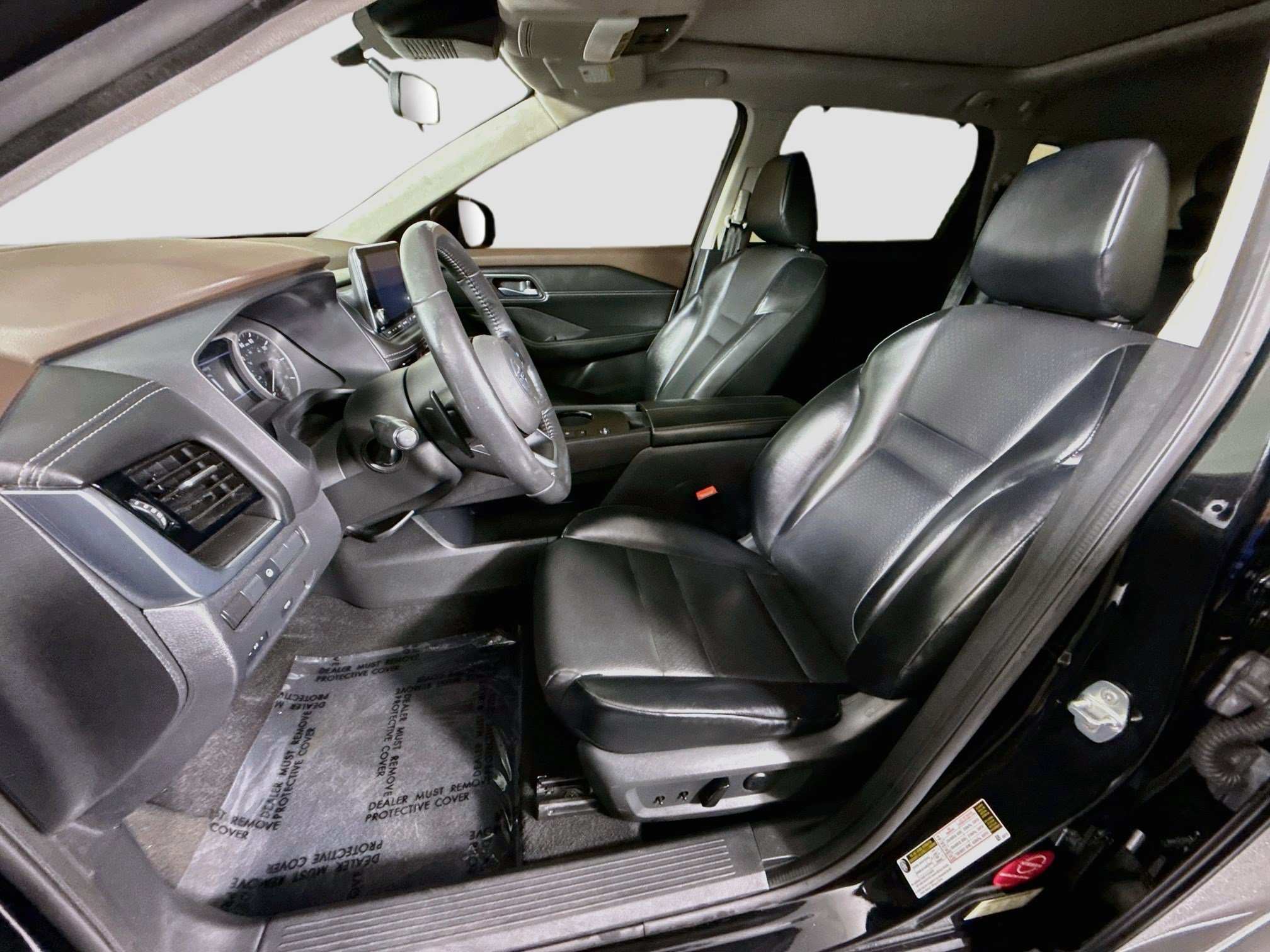 Used 2021 Nissan Rogue SV w/ Premium Package FWD image 22