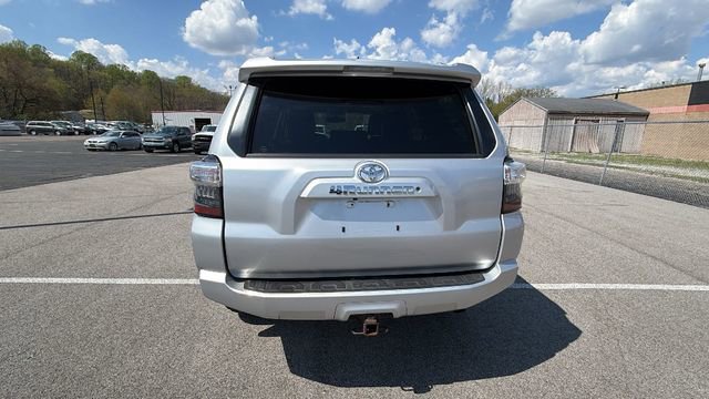 Used 2015 Toyota 4Runner SR5 Premium AWD/4WD image 5