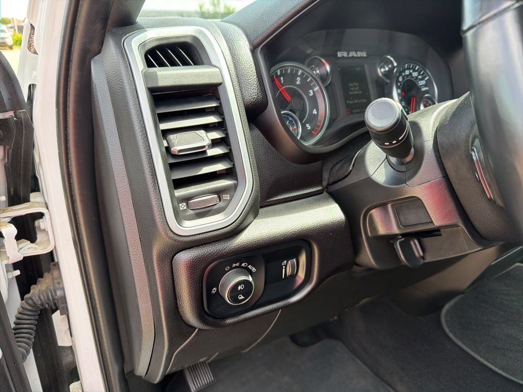 Used 2024 RAM 2500 Big Horn w/ Off Road Package AWD/4WD image 30