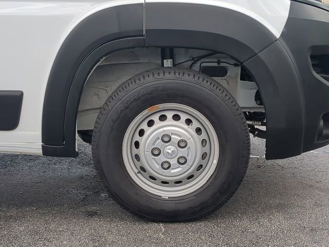 Used 2025 RAM ProMaster 2500 w/ Convenience Group image 11