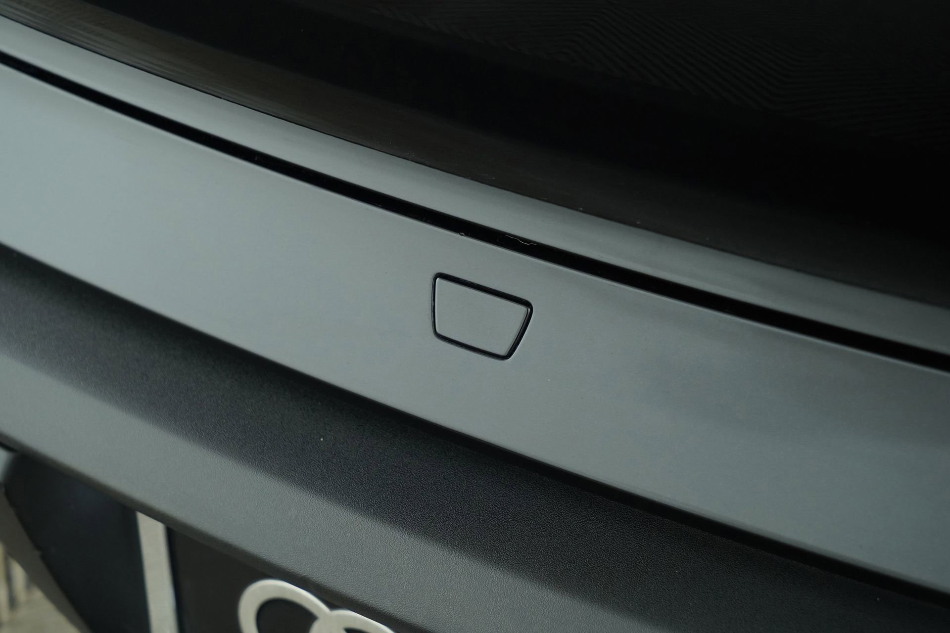 Used 2022 Porsche Taycan image 48