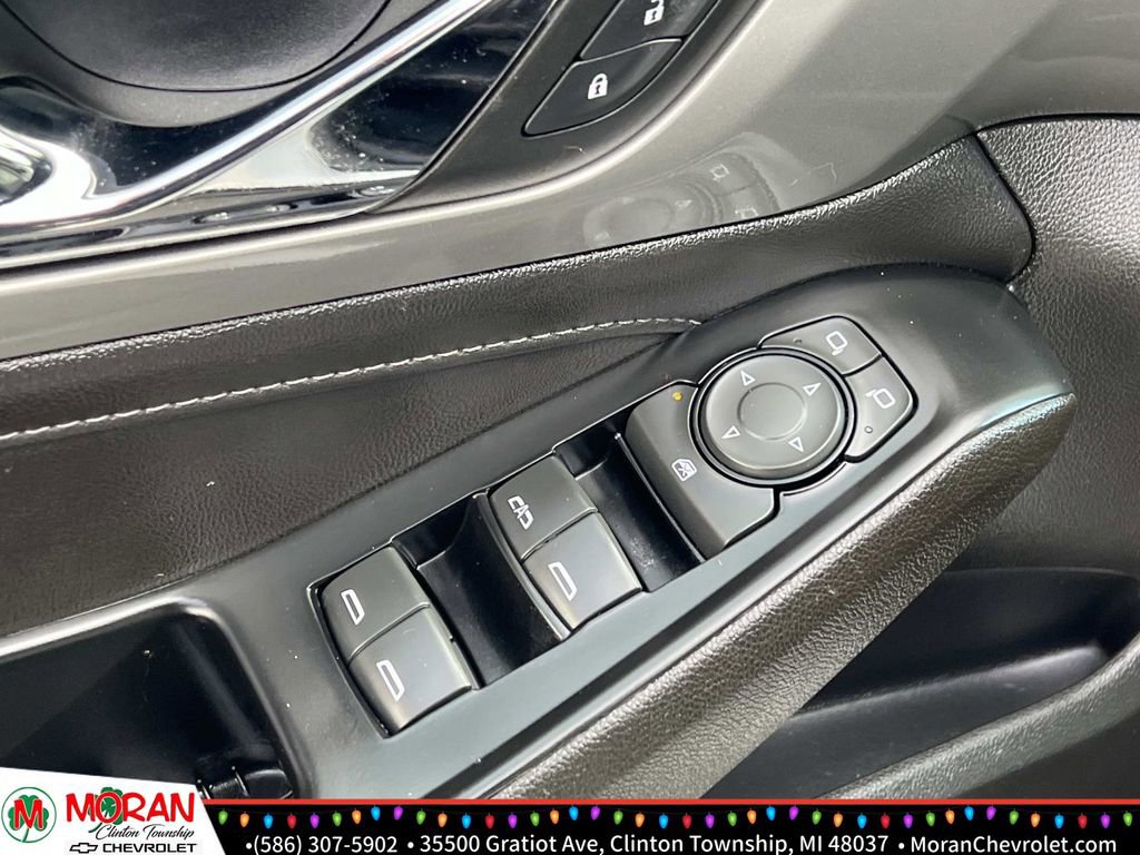 Certified 2023 Chevrolet Traverse LT image 16