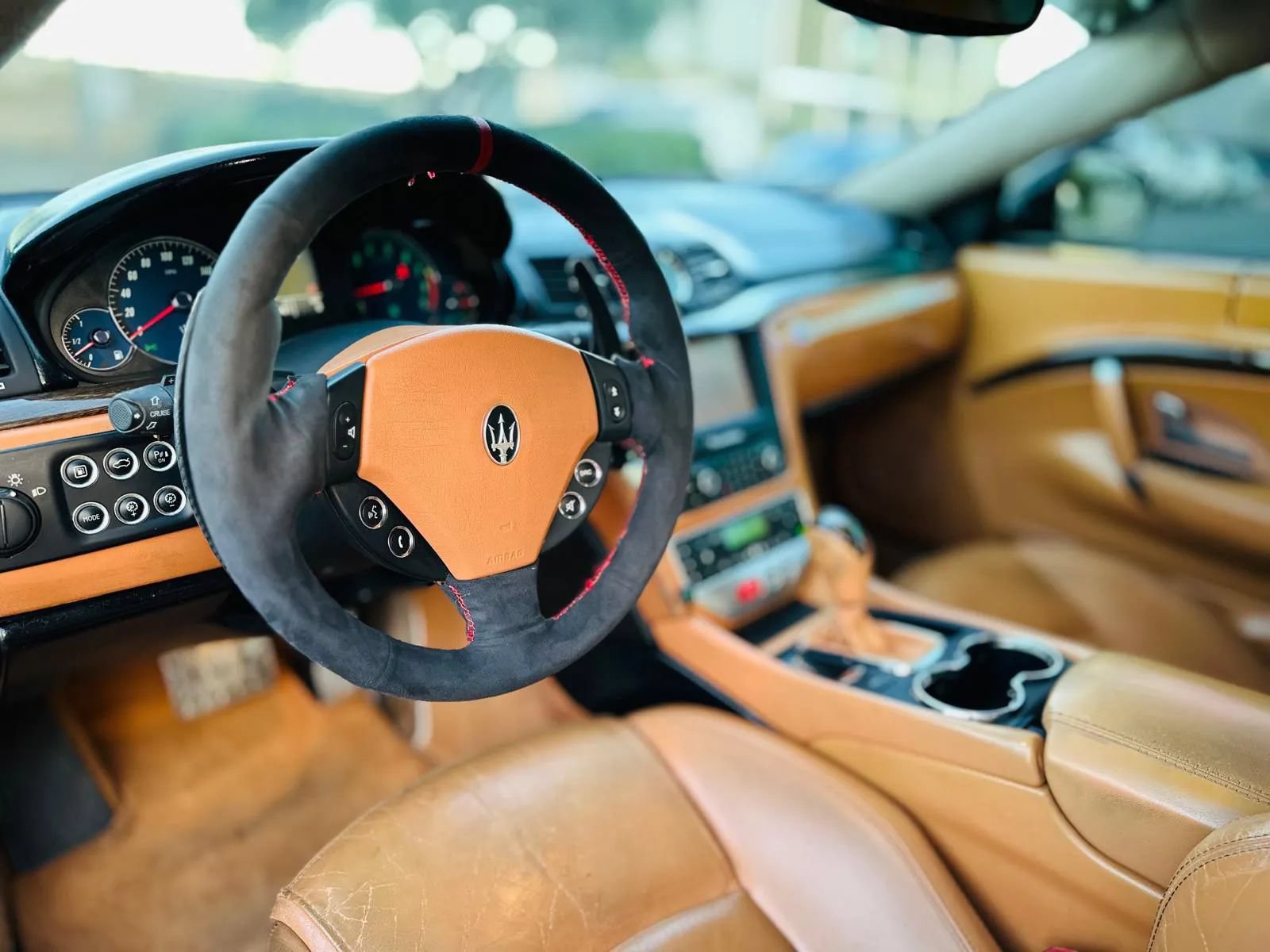 Used 2013 Maserati GranTurismo MC RWD image 10