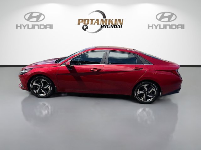 Used 2023 Hyundai Elantra Limited FWD image 9