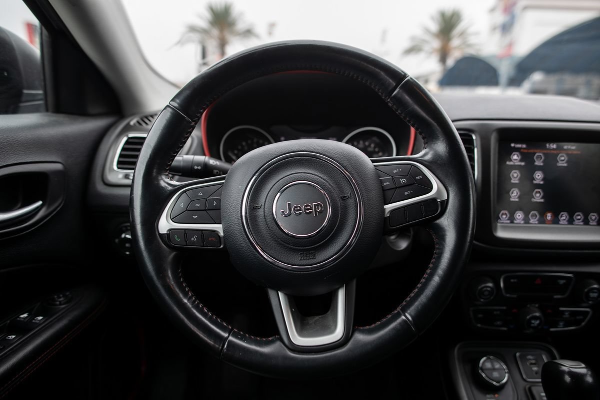 Used 2019 Jeep Compass Trailhawk AWD/4WD image 23