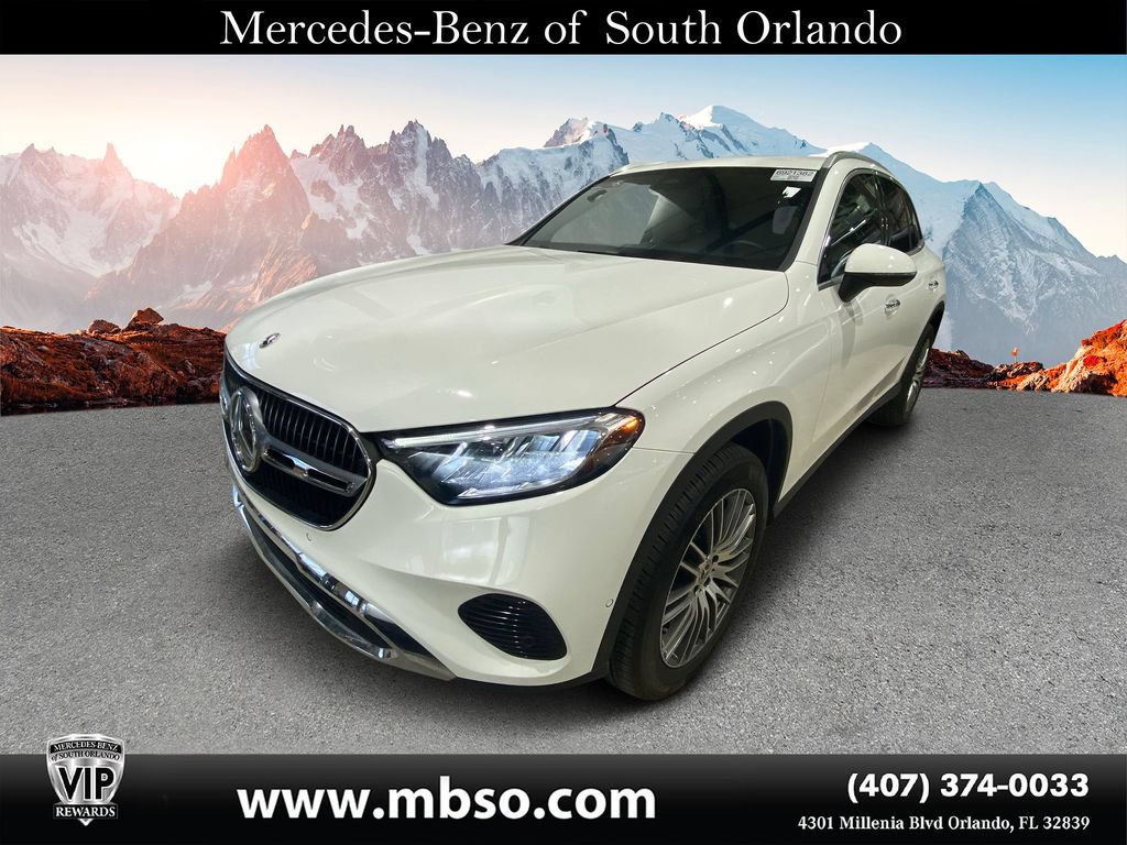 Certified 2025 Mercedes-Benz GLC 300 4MATIC image 17