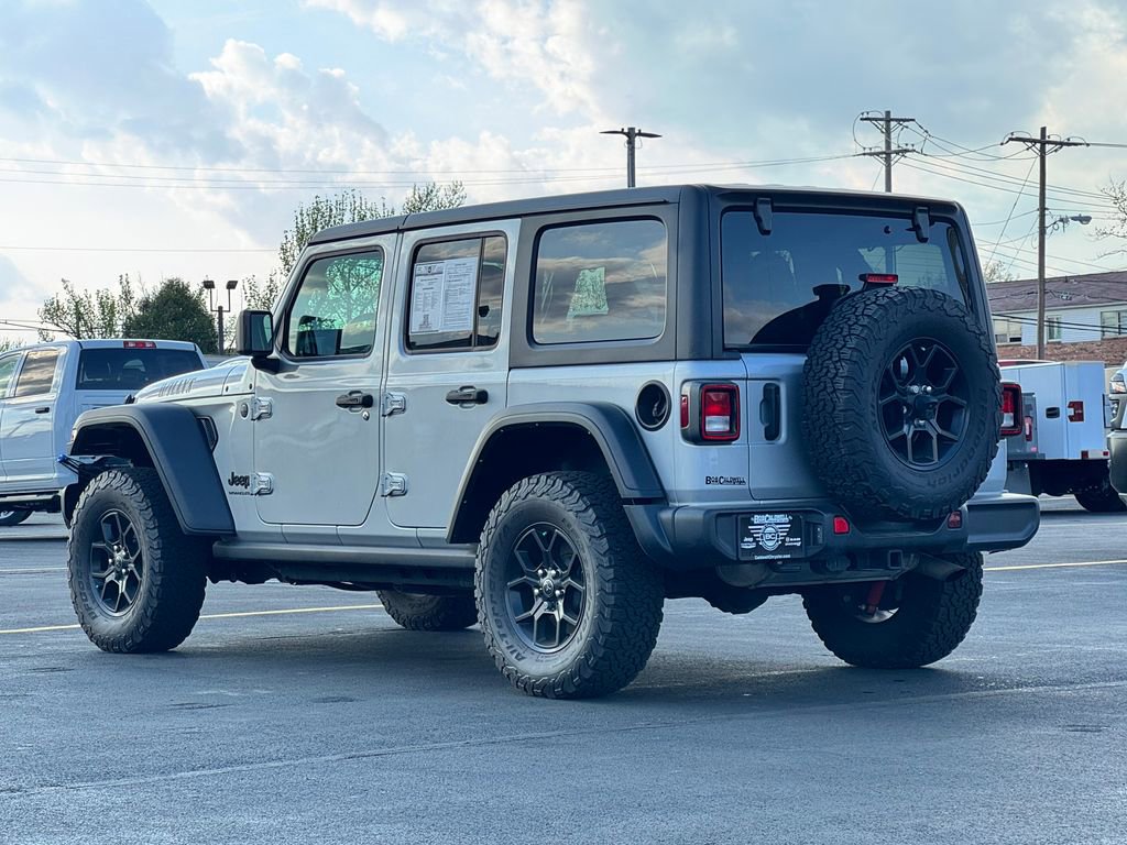 Used 2024 Jeep Wrangler Willys AWD/4WD image 5