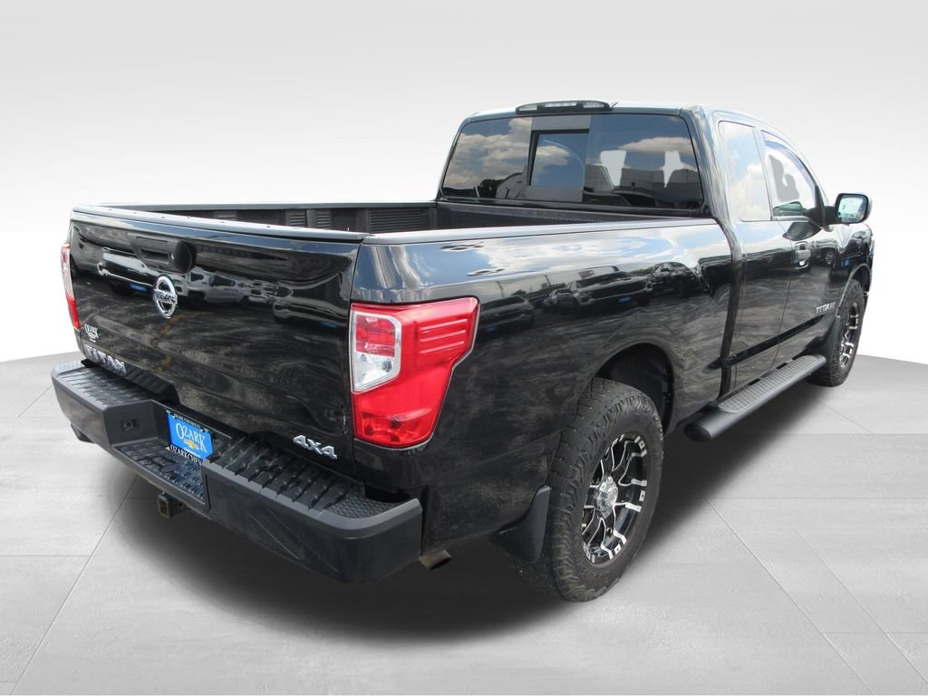 Used 2019 Nissan Titan S AWD/4WD image 5