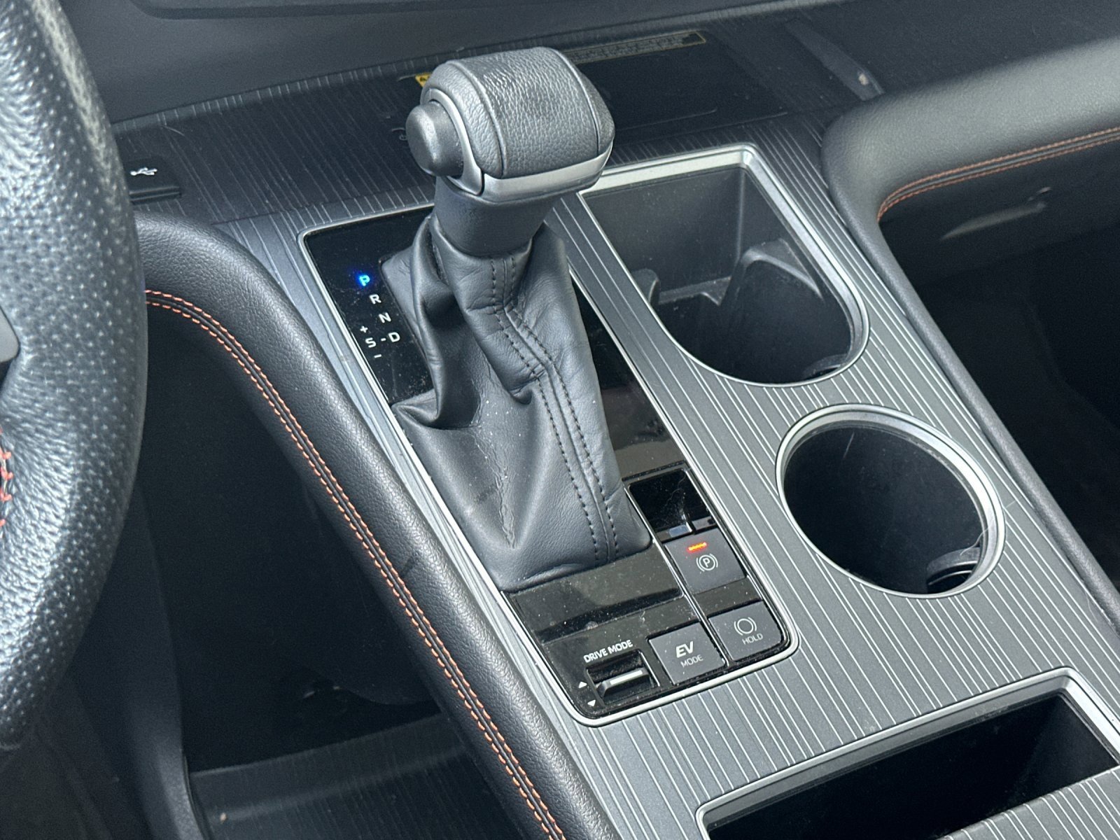 Used 2022 Toyota Sienna XSE image 21