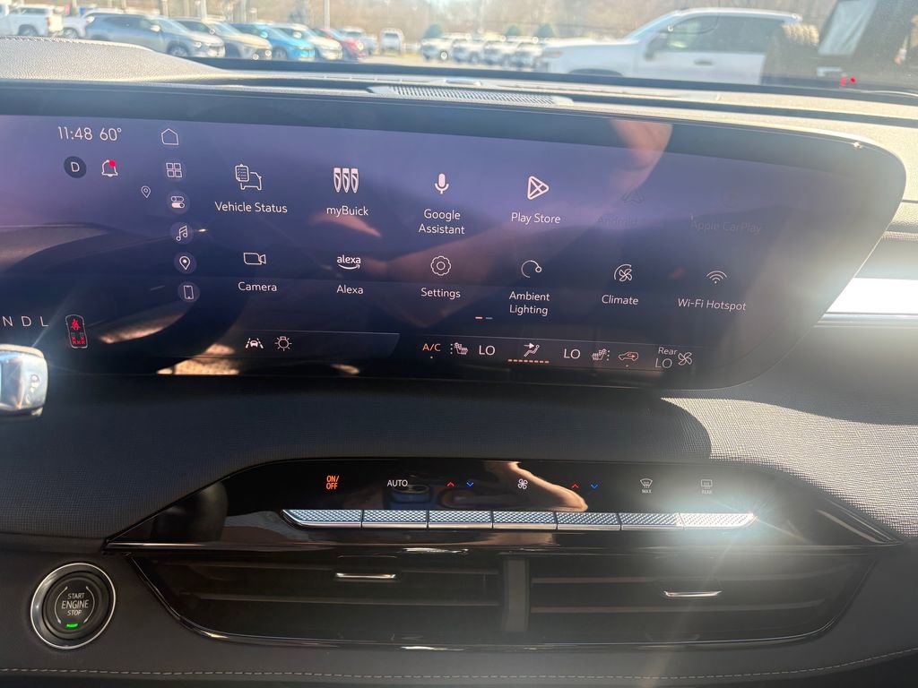 Used 2025 Buick Enclave Preferred image 9