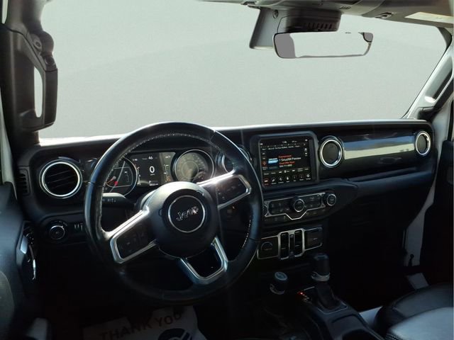 Used 2022 Jeep Wrangler Unlimited Sahara image 9