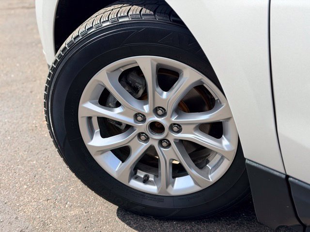 Used 2020 Chevrolet Equinox LT w/ LPO, Floor Liner Package FWD image 27