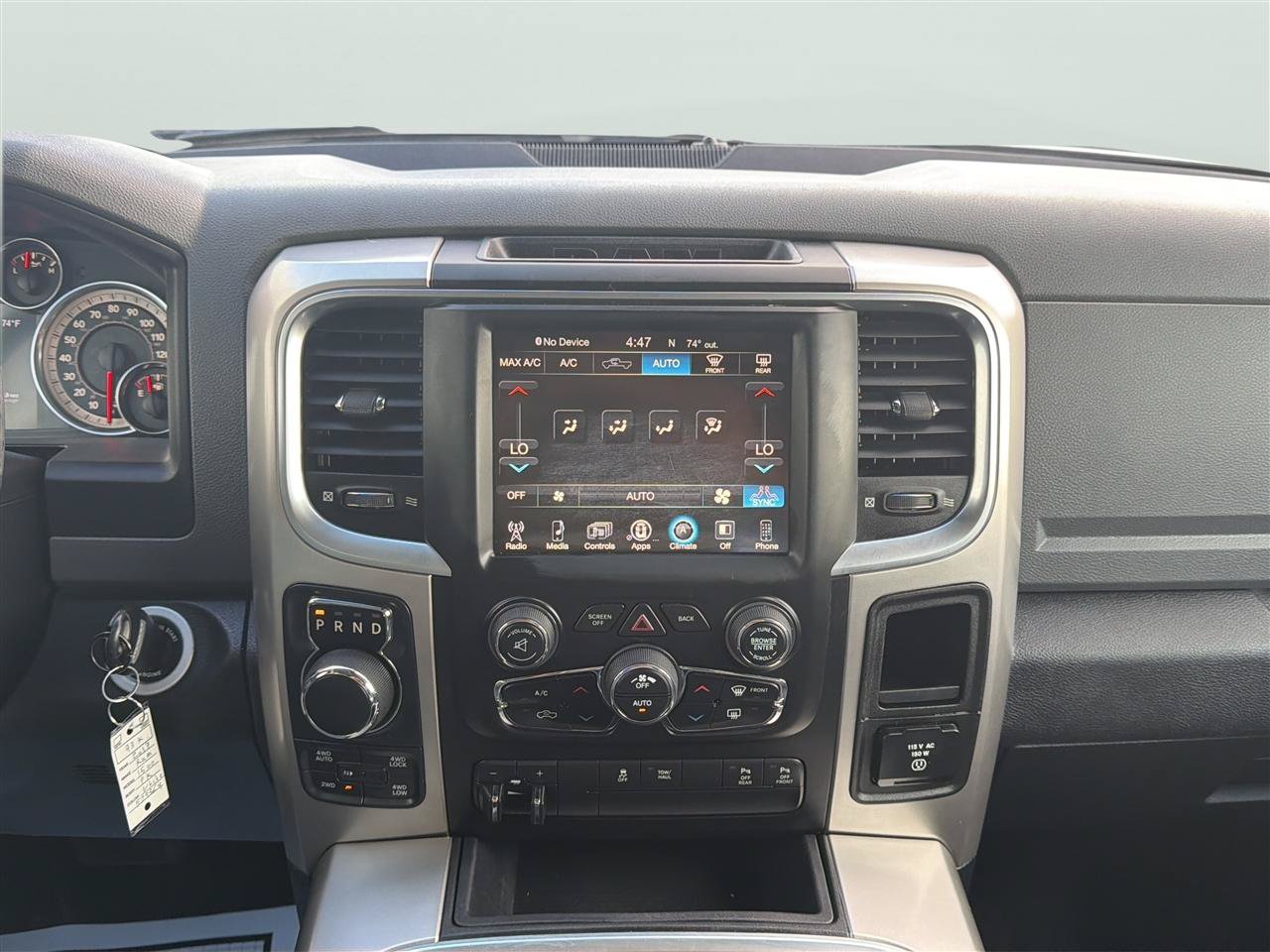 Used 2017 RAM 1500 Lone Star AWD/4WD image 18