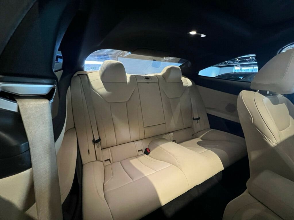 Used 2021 BMW 430i Coupe w/ Convenience Package image 28