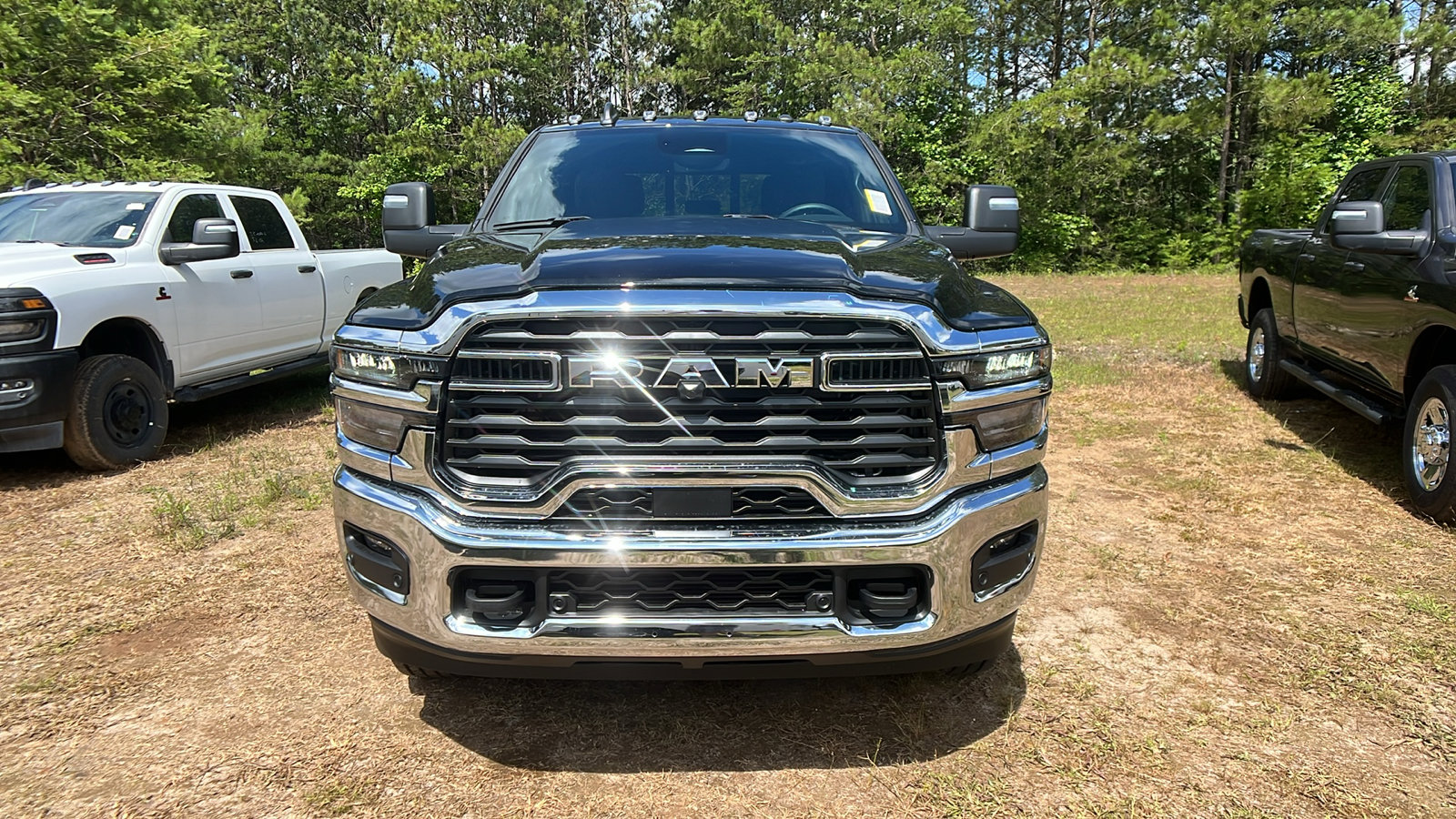 New 2025 RAM 2500 Tradesman image 3