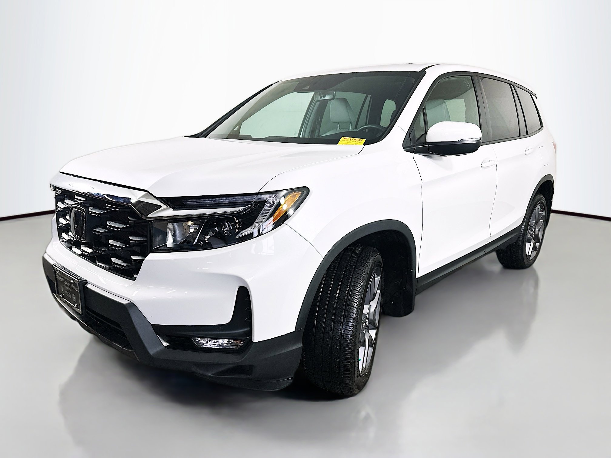 Used 2023 Honda Passport EX-L image 3