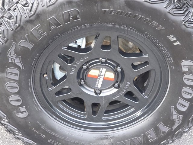 Certified 2023 Ford Bronco 2-Door w/ Sasquatch Package image 15