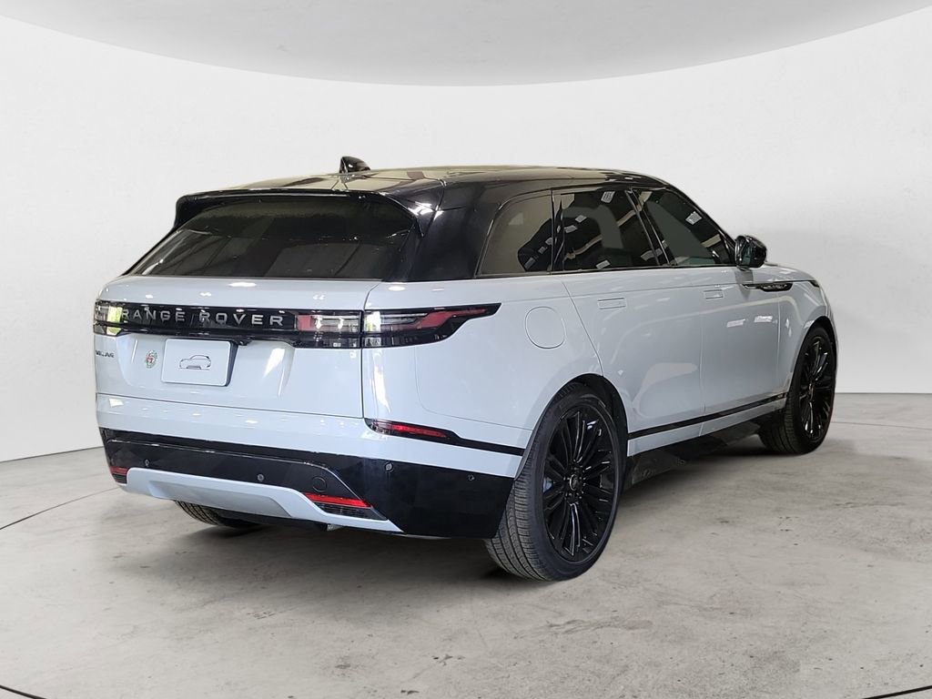 New 2026 Land Rover Range Rover Velar Dynamic SE image 5