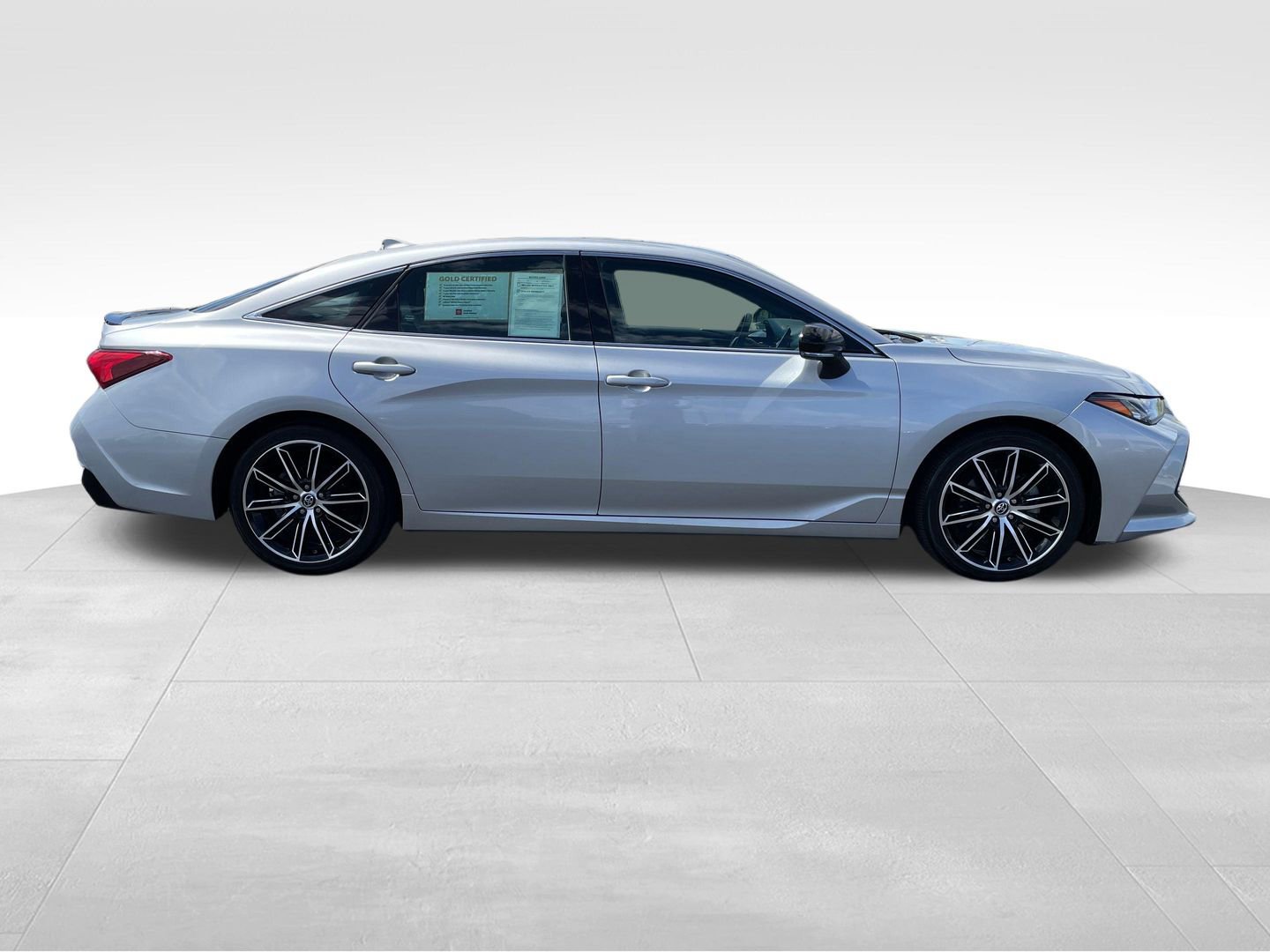 Certified 2019 Toyota Avalon Touring w/ All Weather Liner Package FWD image 2