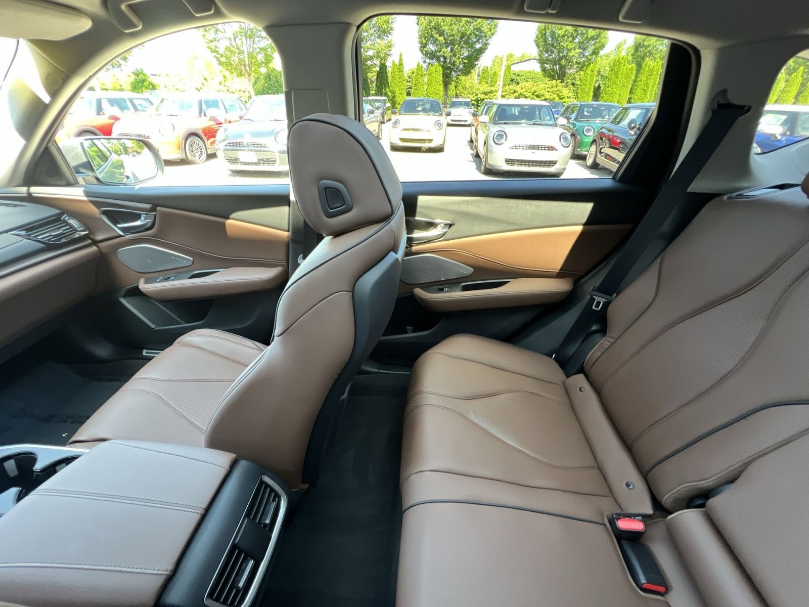 Certified 2025 Acura RDX SH-AWD w/ Advance Package image 3