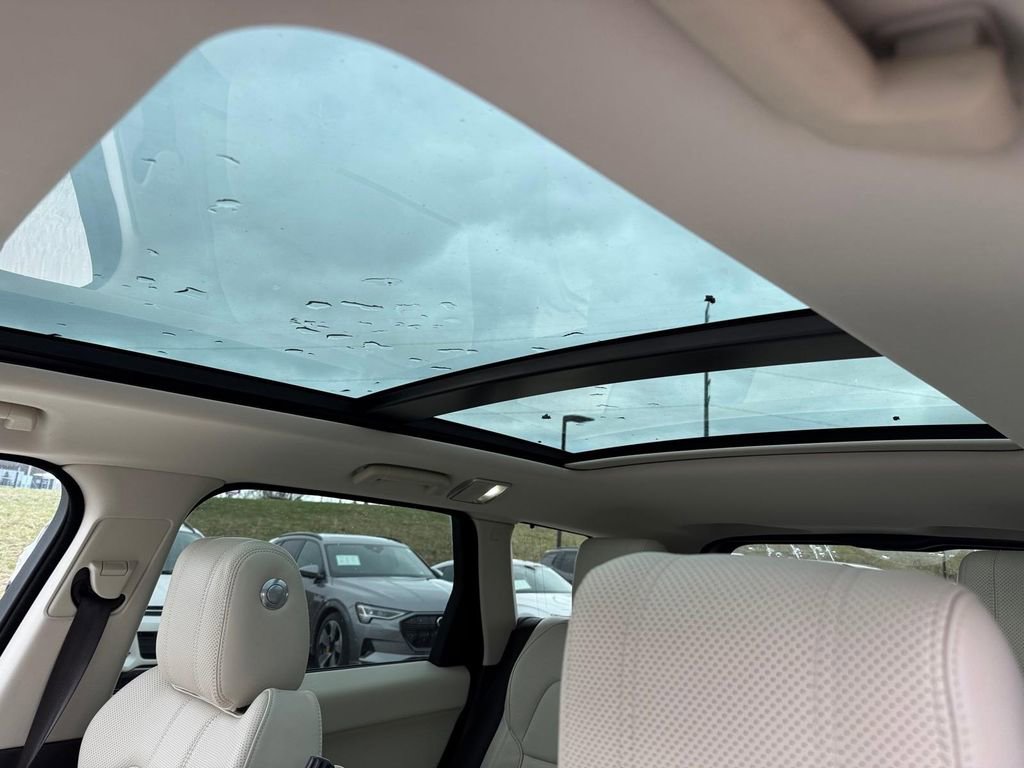 Used 2016 Land Rover Range Rover Sport HSE image 7