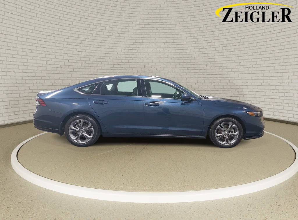 Used 2024 Honda Accord EX image 4