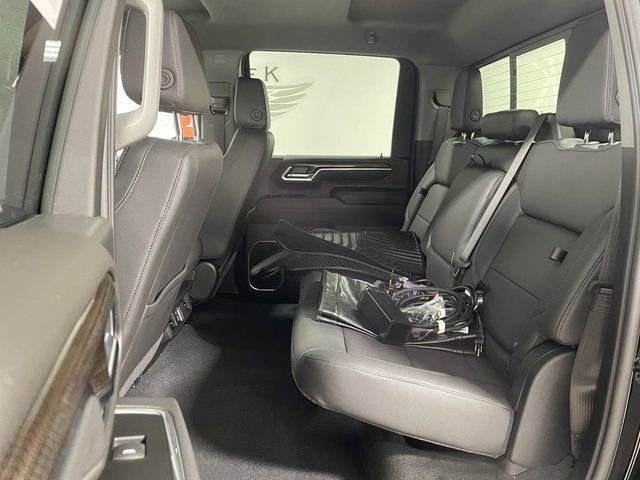 New 2026 Chevrolet Silverado 2500 LT w/ Z71 Chrome Sport Edition AWD/4WD image 20